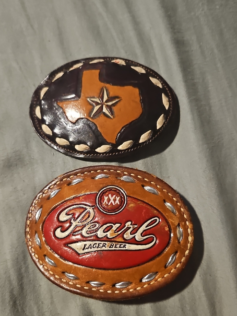 Vintage Pearl Tan Leather Belt with Silver Hardware And A Vintage Texas Buckke